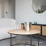 Appartement Close To Center, Ac And Car Park