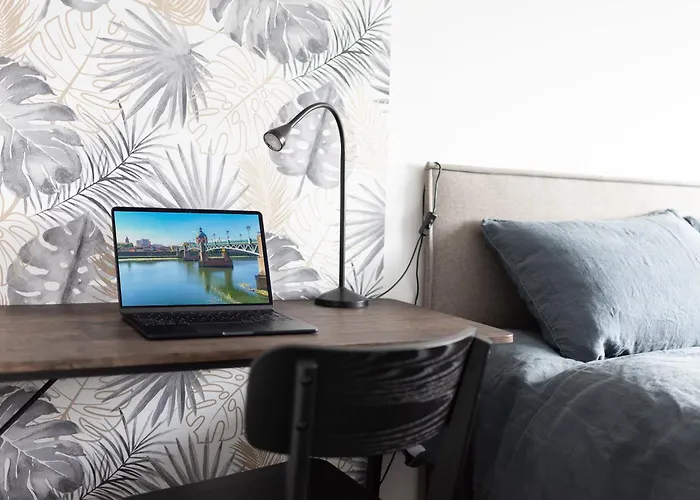 Apartment Close To Center, Ac And Car Park