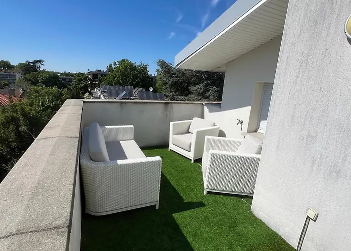 Close To Center, Ac And Car Park * Tuluza