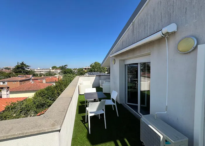 Close To Center, Ac And Car Park * Toulouse